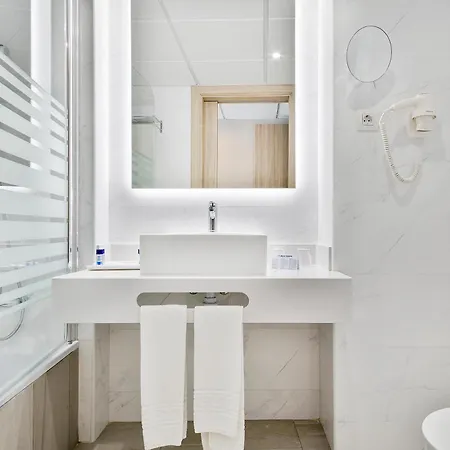Otel San Diego 4*